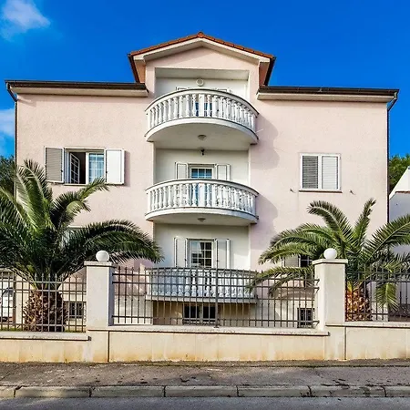 Ori Гостевой дом 3*