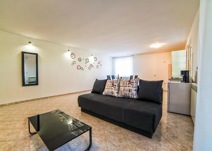 Affittacamere Ori 3*